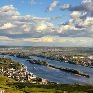 niederwalddenkmal_landschaft_1200.jpg