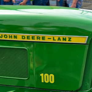 john_deere_100.jpg