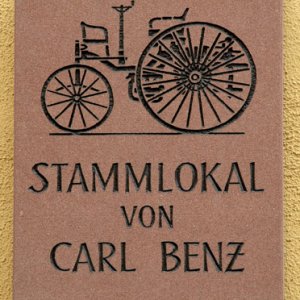 stammlokal_carl_benz_schild_kl.jpg