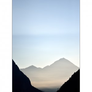 570392.jpg
