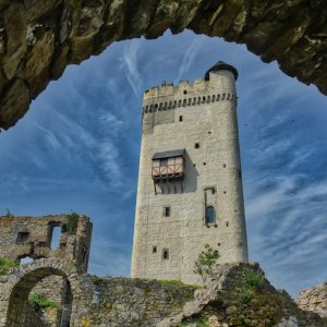 Burg Olbrück_1202.jpg