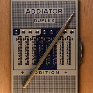 Addiator