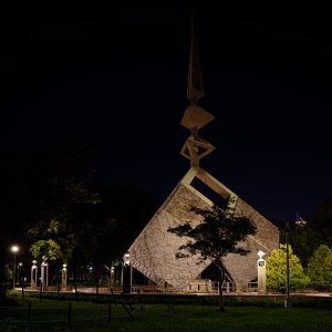 Taipei 2024-Peace-Memorial.jpg