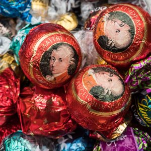 3 Mozartkugeln.jpg