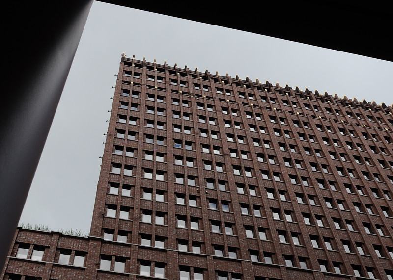 Berlin Hochhaus Potsdamer Platz.jpg