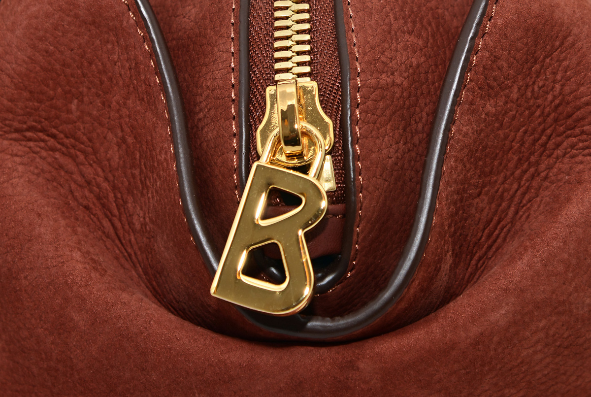 bogner_tasche_1200.jpg