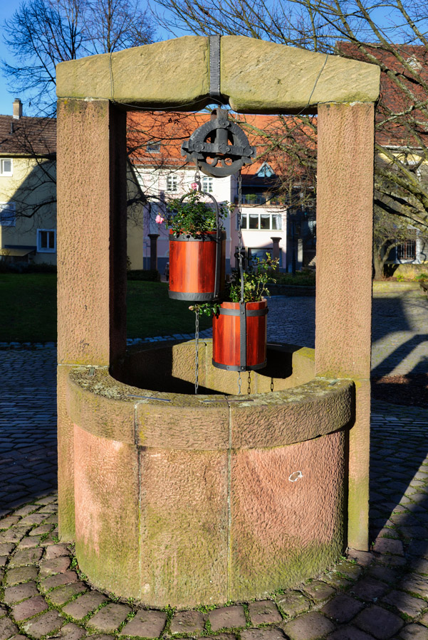 brunnen_ladenburg.jpg