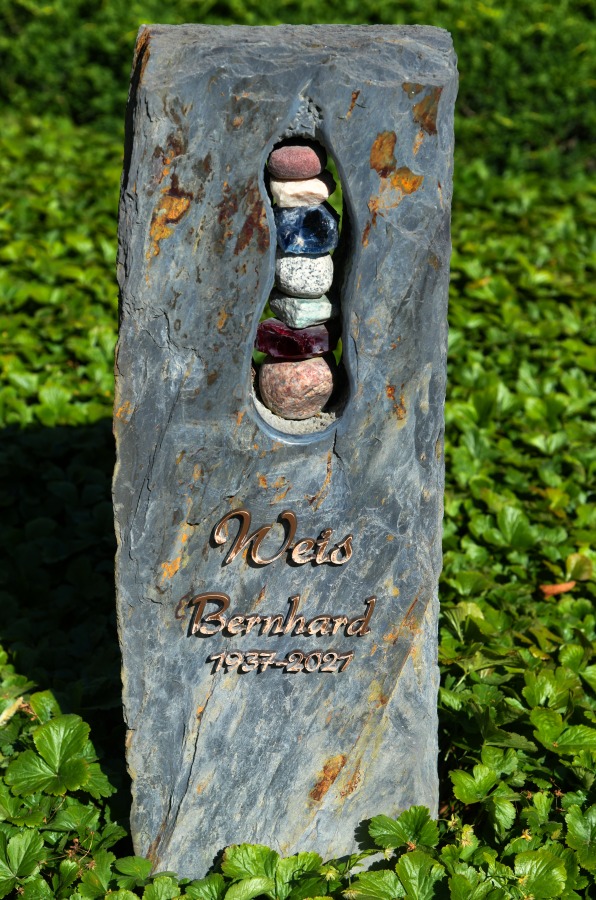 friedhof_grabstein.jpg