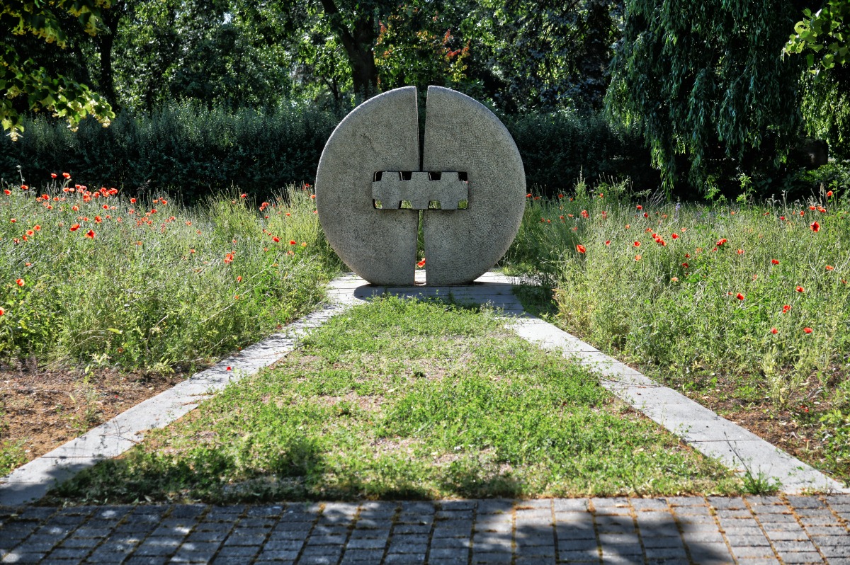 friedhof_mannheim_käfertal.jpg