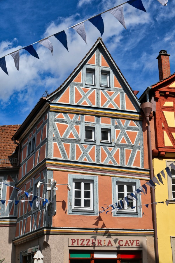 giebel_ladenburg_03.jpg
