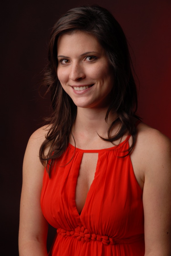 lady_in_red.jpg