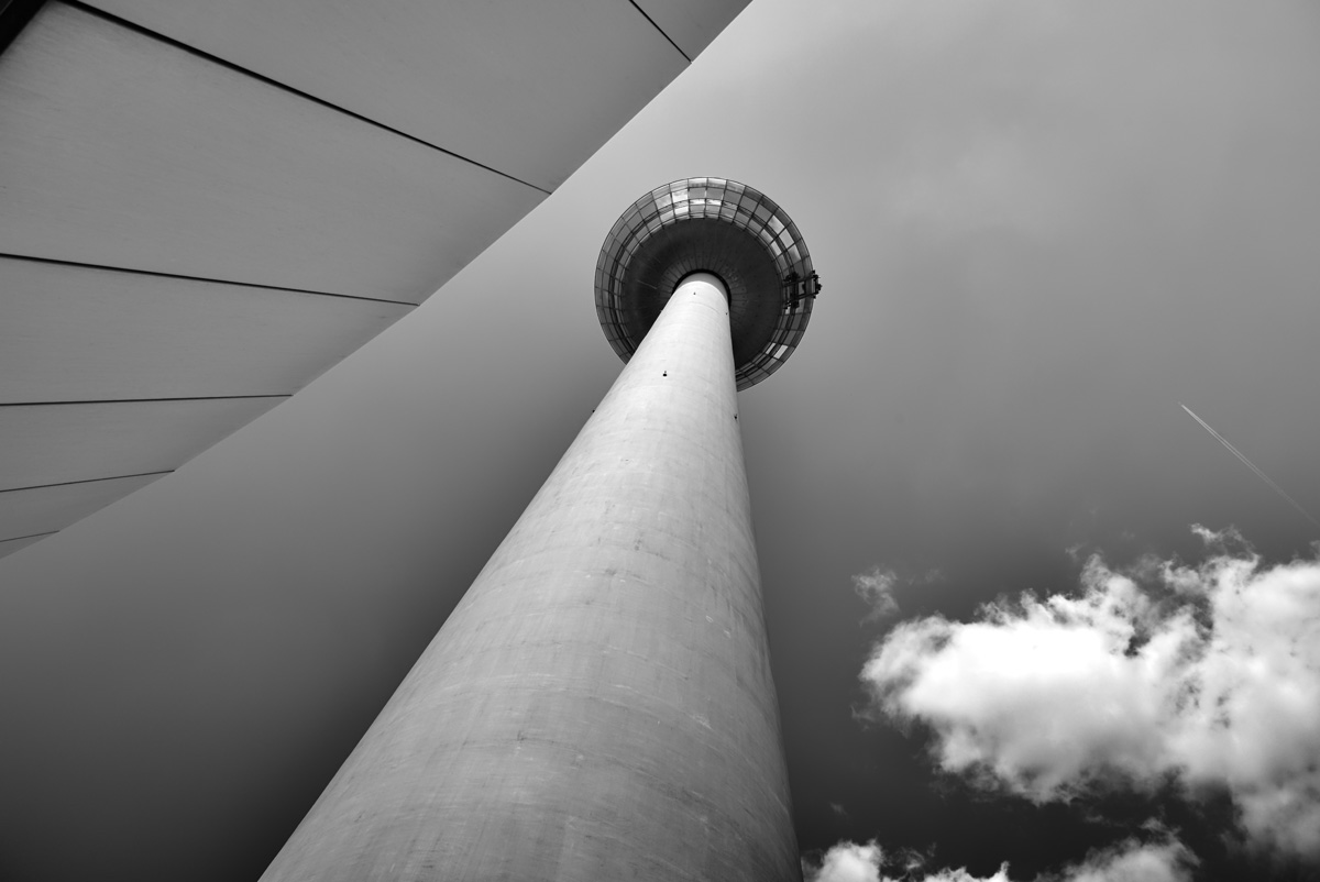 ma_fernsehturm_bw_1200.jpg