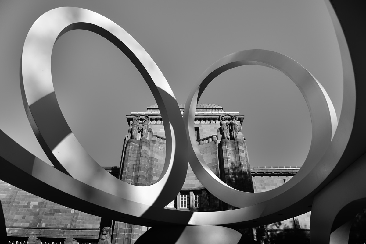 Slow Motion_01_1200.jpg