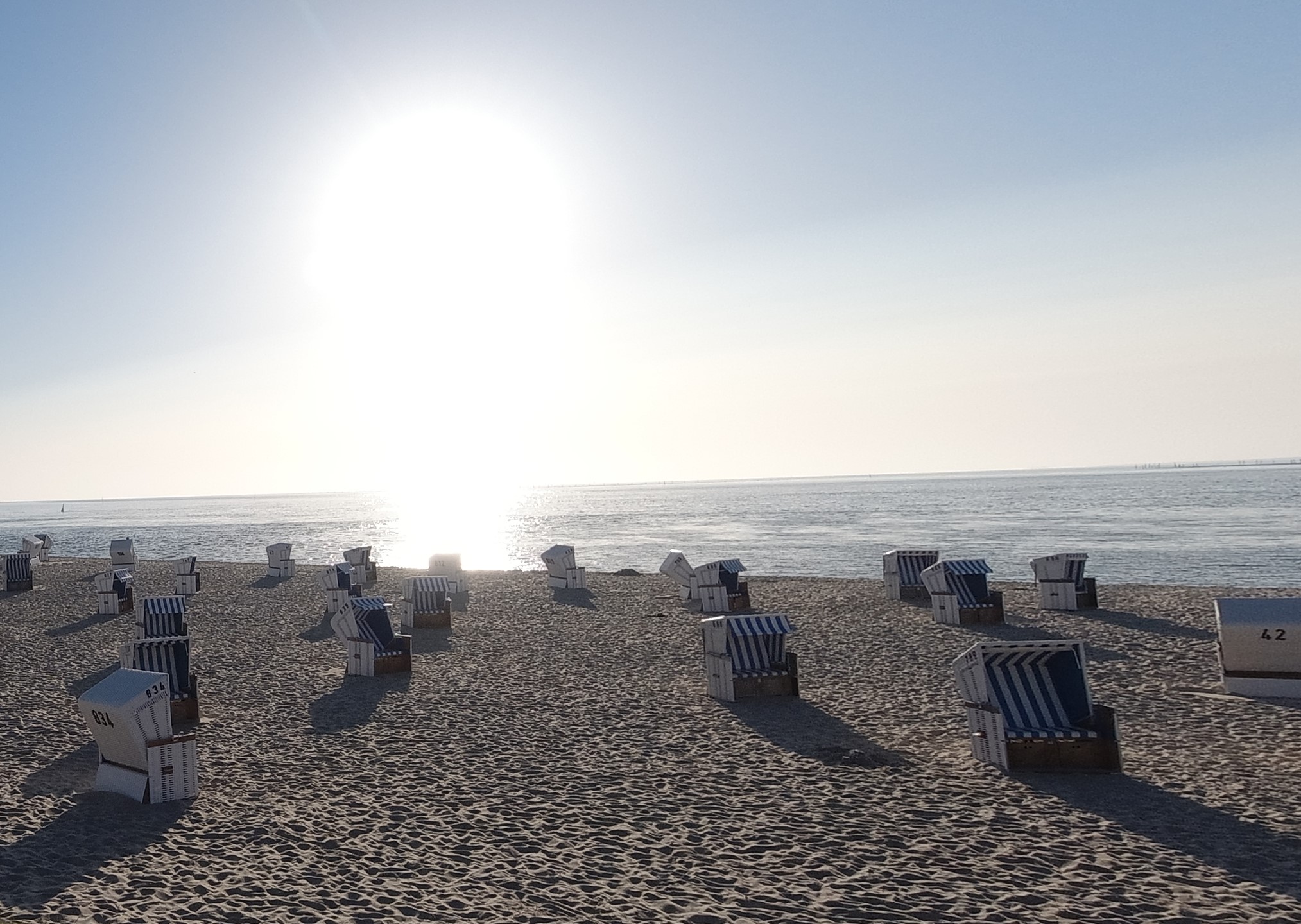 Strand im Gegenlicht.JPG
